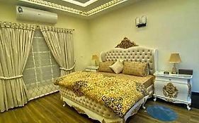 Continental Boutique House